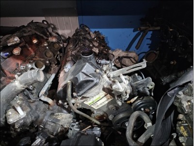 Mitsubishi Colt 1.3 Benzinli çıkma motor