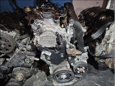 Toyota Corolla 1.4 Dizel çıkma motor
