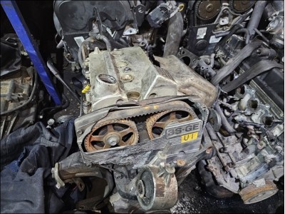 Toyota Corona 2.0 Benzinli çıkma motor