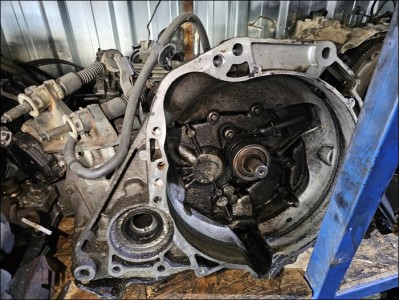 Nissan Almera 1.5 manüel şanzıman