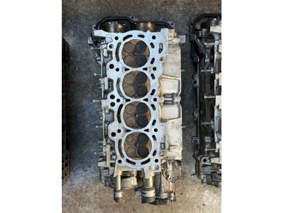 Toyota Corolla 1.6 Valfmatikli Silindir Kapağı 