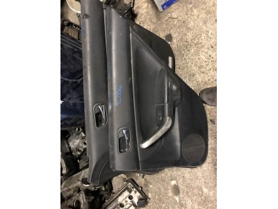 Toyota Corolla Kapı Döşemesi