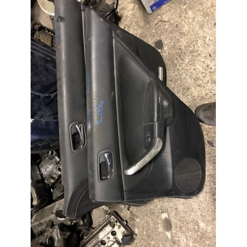 Toyota Corolla Kapı Döşemesi