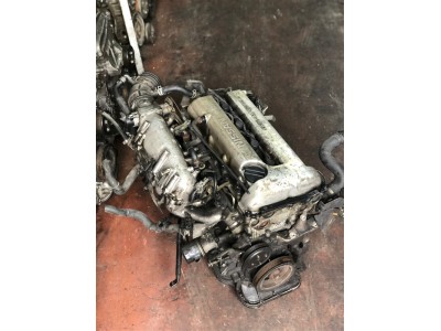Nissan Primera 2.0 Benzinli Motor