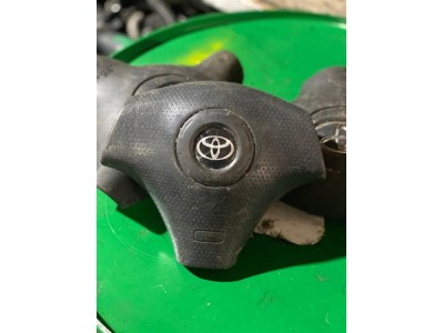 Toyota Yaris Direksiyon Airbag