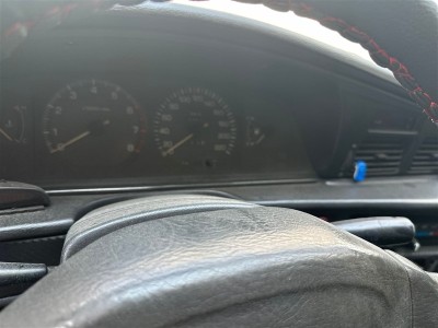 Toyota Corona Kilometre Saati