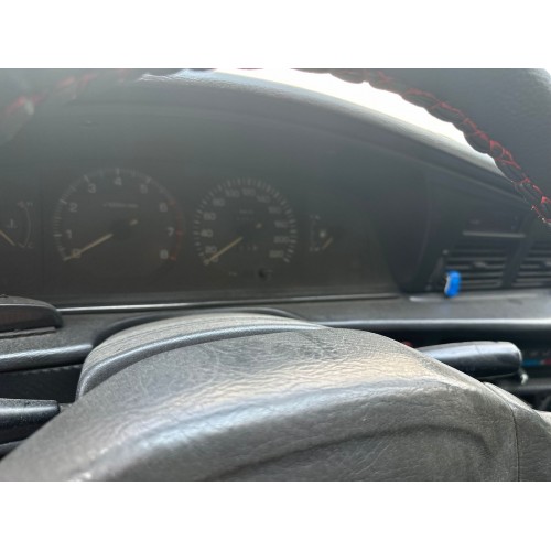 Toyota Corona Kilometre Saati