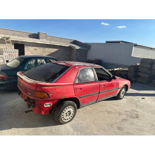 Mazda 323 Sağ Arka Kapı