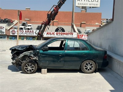   Hyundai Accent 1.5 Glsi Sol Ön Kapı