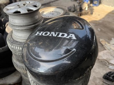 Honda CRV 2005 arka stepne kapağı