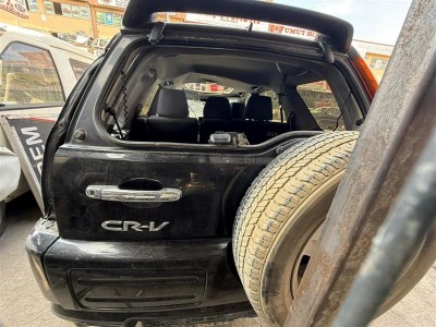Honda CRV 2005 arka bagaj kapağı siyah