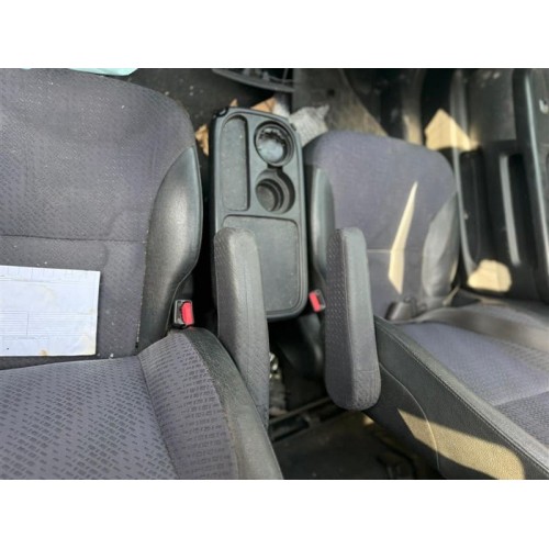 Honda CRV 2005 orta kolçak