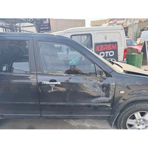Honda CRV 2005 sağ ön kapı siyah