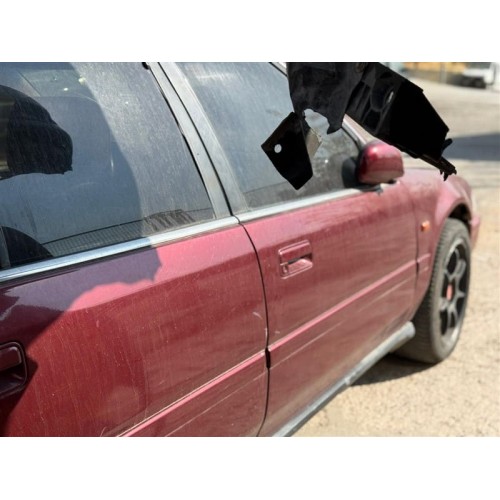 Honda Accord 1990 sağ ön kapı