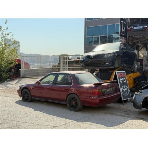 Honda Accord 1990 arka tampon