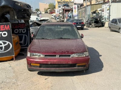 Honda Accord 1990 ön kaput