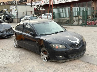 Mazda 3 2005 ön tampon
