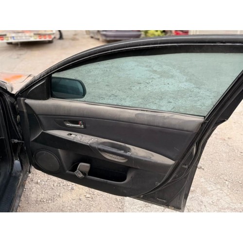 Mazda 3 2005 kapı döşemesi
