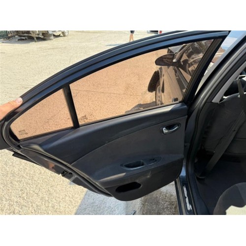 Nissan Primera kapı döşemesi