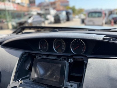 Nissan Primera kilometre saati