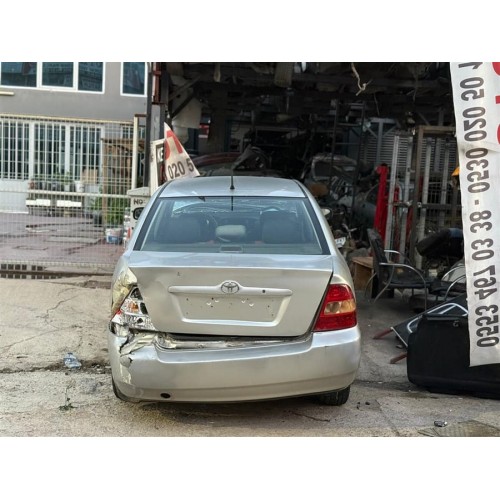 Toyota Corolla 2005 arka bagaj kapağı