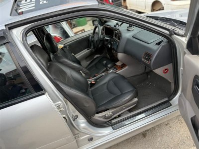 Nissan Primera 2001 sağ koltuk