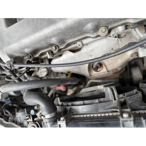 Nissan Primera 2001 oksijen lamda sensösrü