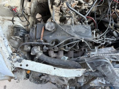 Hyundai Accent 1996 1.3 motor kulağı