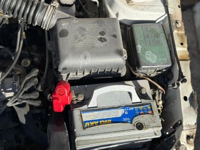 Hyundai Accent Yumurta Kasa 1998 hava filitre kutusu