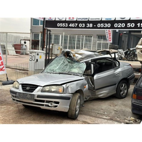 Hyundai Elantra 2006 ön kaput gri