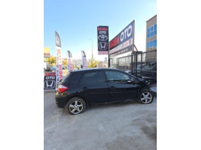 Toyota Auris 2012 sağ ayna