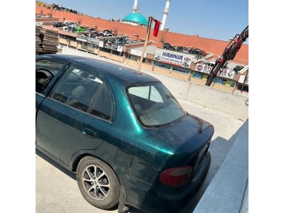 Hyundai Accent Yumurta Kasa 1997 sol arka kapı yeşil
