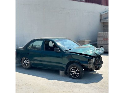 Hyundai Accent Yumurta Kasa 1997 sağ ön kapı yeşil