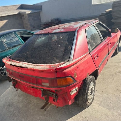 Mazda 323 1993 sağ arka stop