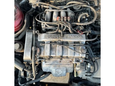 Mazda 626 1996 üst kapak