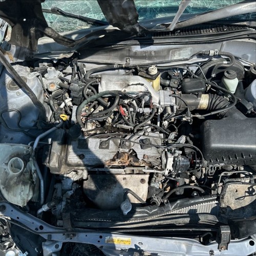 Toyota Corolla 1999 boğaz kelebeği