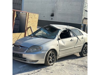 Toyota Corolla 2007 sol ön çamurluk