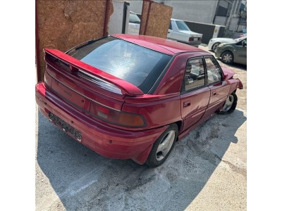 Mazda 323 1.6 1994 sağ ön kapı