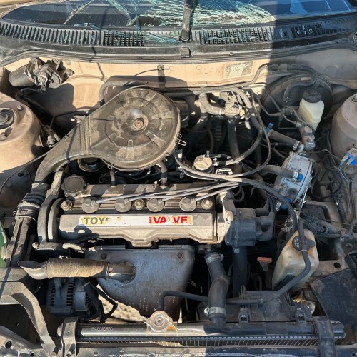 Toyota Corolla 1.6 1997 hava filitre kutusu