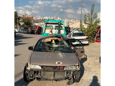 Toyota Corolla 1.6 1997 sağ ön far
