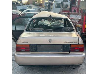 Toyota Corolla 1.6 1997 arka tampon