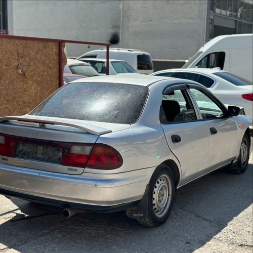 Mazda 323 1.5 1998 sağ arka stop camı