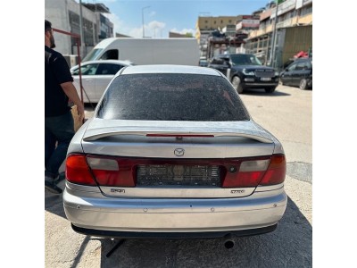 Mazda 323 1.5 1998 arka tampon