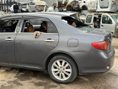 Toyota corolla 2009 sol arka çamurluk gri