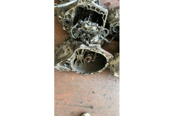 Toyota Yaris 1.3 Çıkma Triptronik Şanzıman 